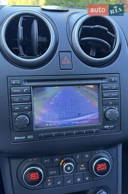 Внедорожник / Кроссовер Nissan Qashqai+2 2011 в 