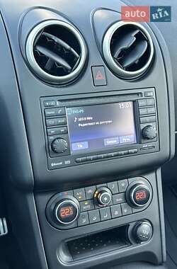 Внедорожник / Кроссовер Nissan Qashqai+2 2012 в 