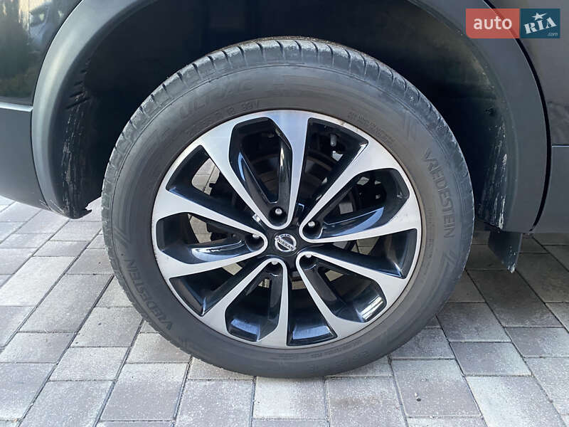 Внедорожник / Кроссовер Nissan Qashqai+2 2011 в Виннице