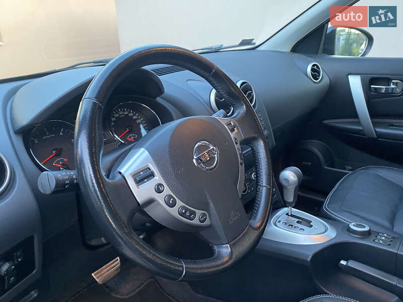 Внедорожник / Кроссовер Nissan Qashqai+2 2011 в Виннице