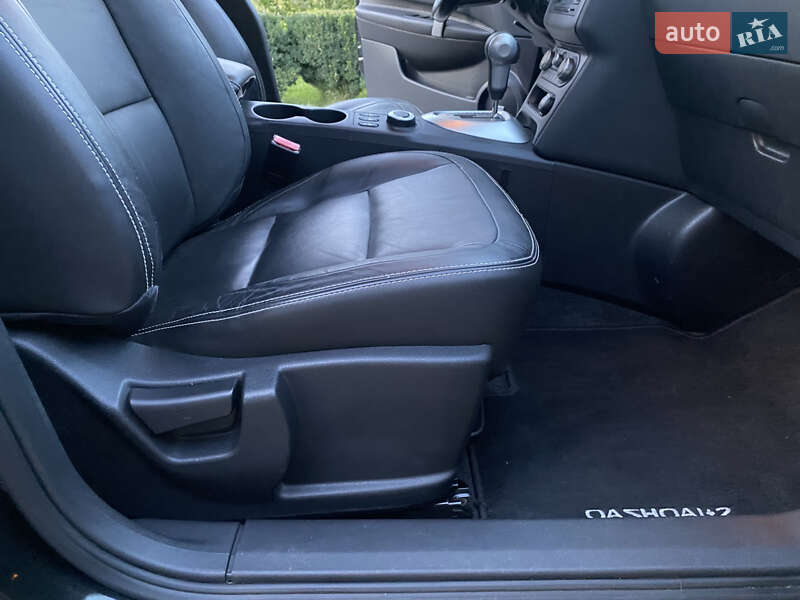 Внедорожник / Кроссовер Nissan Qashqai+2 2011 в Виннице
