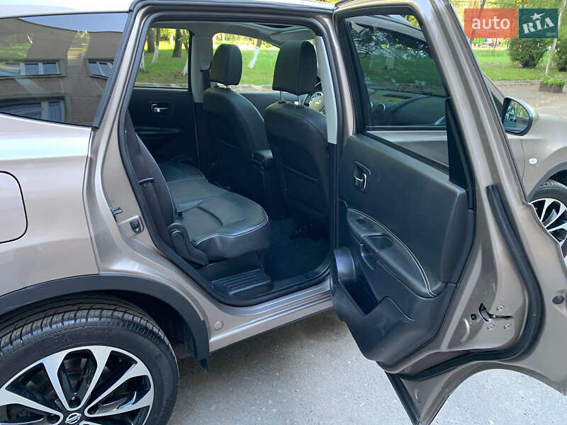 Внедорожник / Кроссовер Nissan Qashqai+2 2013 в Тернополе фото 13 Внедорожник / Кроссовер Nissan Qashqai+2 2013 в Тернополе