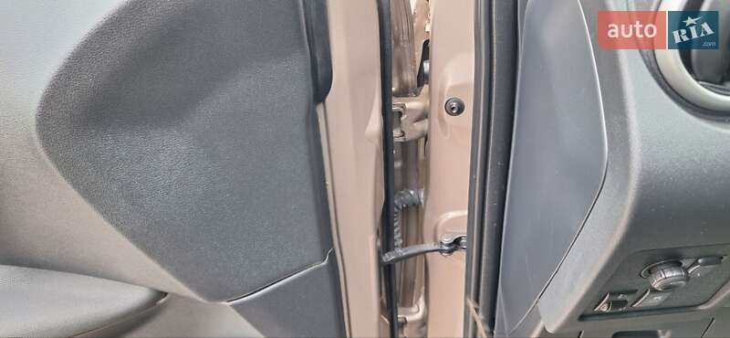 Внедорожник / Кроссовер Nissan Qashqai+2 2011 в Новоархангельске
