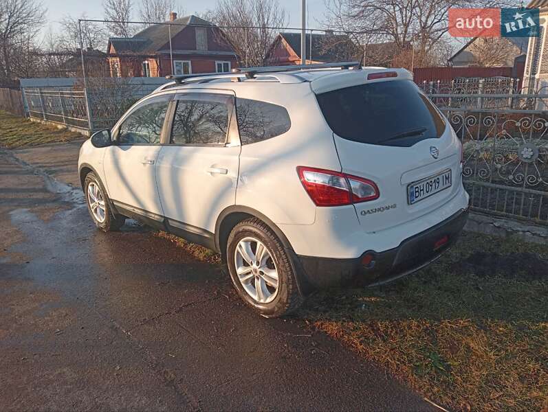 Внедорожник / Кроссовер Nissan Qashqai+2 2012 в Владимире