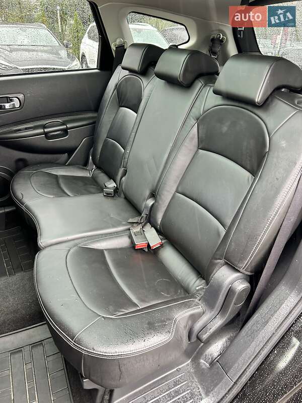 Внедорожник / Кроссовер Nissan Qashqai+2 2010 в Сумах