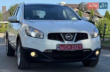 Внедорожник / Кроссовер Nissan Qashqai+2 2012 в 
