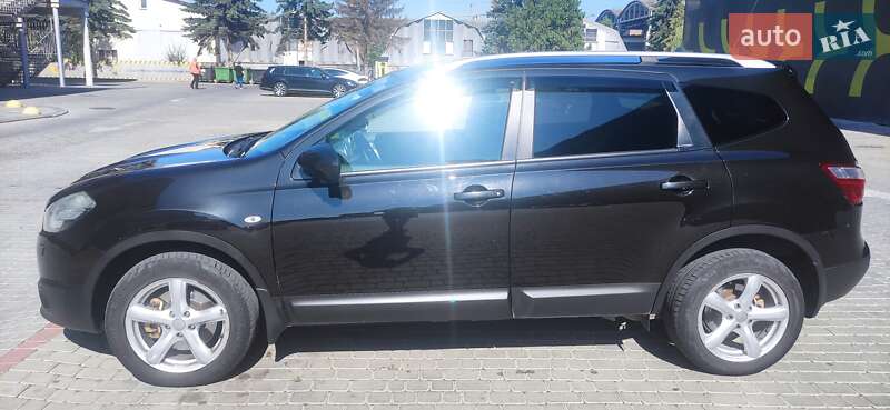 Внедорожник / Кроссовер Nissan Qashqai+2 2012 в Ивано-Франковске