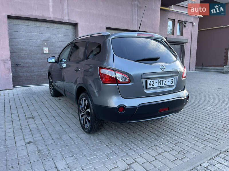 Позашляховик / Кросовер Nissan Qashqai+2 2010 в Львові фото 11 Позашляховик / Кросовер Nissan Qashqai+2 2010 в Львові