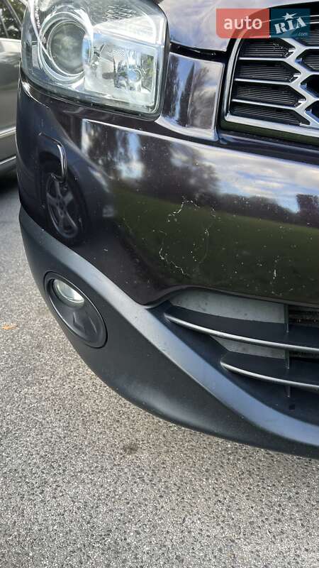 Внедорожник / Кроссовер Nissan Qashqai+2 2010 в Залещиках