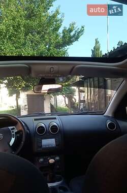 Внедорожник / Кроссовер Nissan Qashqai+2 2011 в 