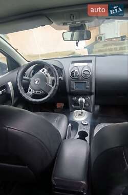 Внедорожник / Кроссовер Nissan Qashqai+2 2010 в Хмельницком