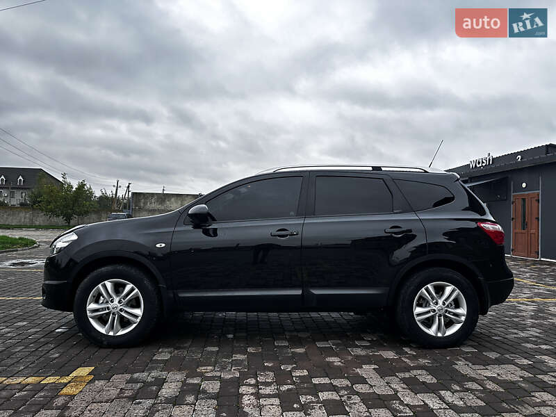 Внедорожник / Кроссовер Nissan Qashqai+2 2011 в Теофиполе фото 11 Внедорожник / Кроссовер Nissan Qashqai+2 2011 в Теофиполе