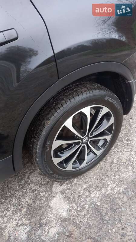 Внедорожник / Кроссовер Nissan Qashqai+2 2011 в Броварах