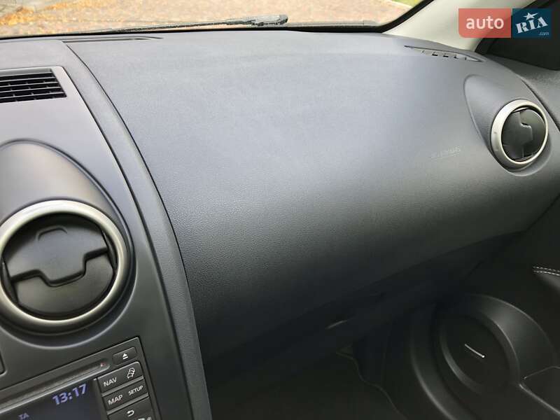 Внедорожник / Кроссовер Nissan Qashqai+2 2013 в Житомире фото 56 Внедорожник / Кроссовер Nissan Qashqai+2 2013 в Житомире