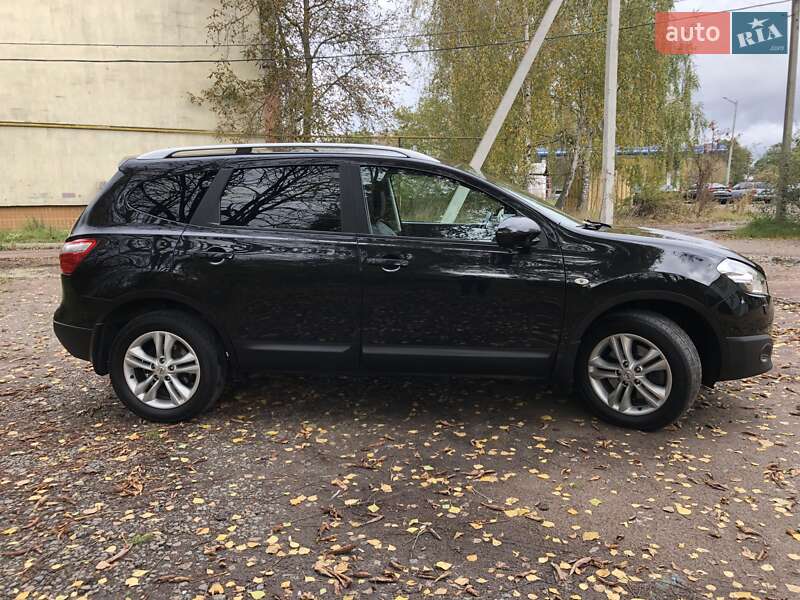 Внедорожник / Кроссовер Nissan Qashqai+2 2013 в Житомире фото 129 Внедорожник / Кроссовер Nissan Qashqai+2 2013 в Житомире