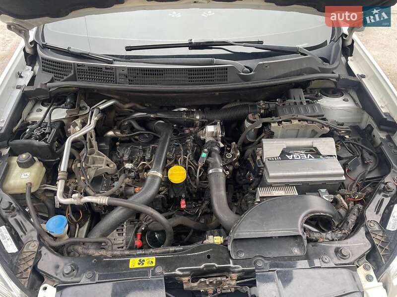 Внедорожник / Кроссовер Nissan Qashqai+2 2013 в Новых Санжарах