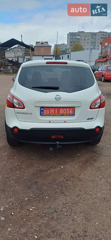 Внедорожник / Кроссовер Nissan Qashqai+2 2013 в Чернигове