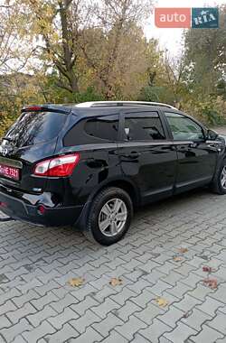 Внедорожник / Кроссовер Nissan Qashqai+2 2011 в 