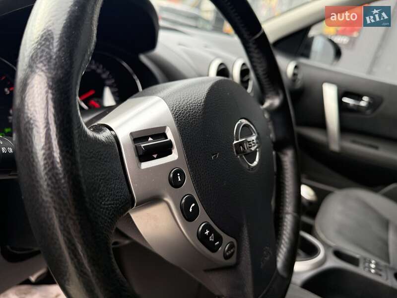 Внедорожник / Кроссовер Nissan Qashqai+2 2011 в Дубно