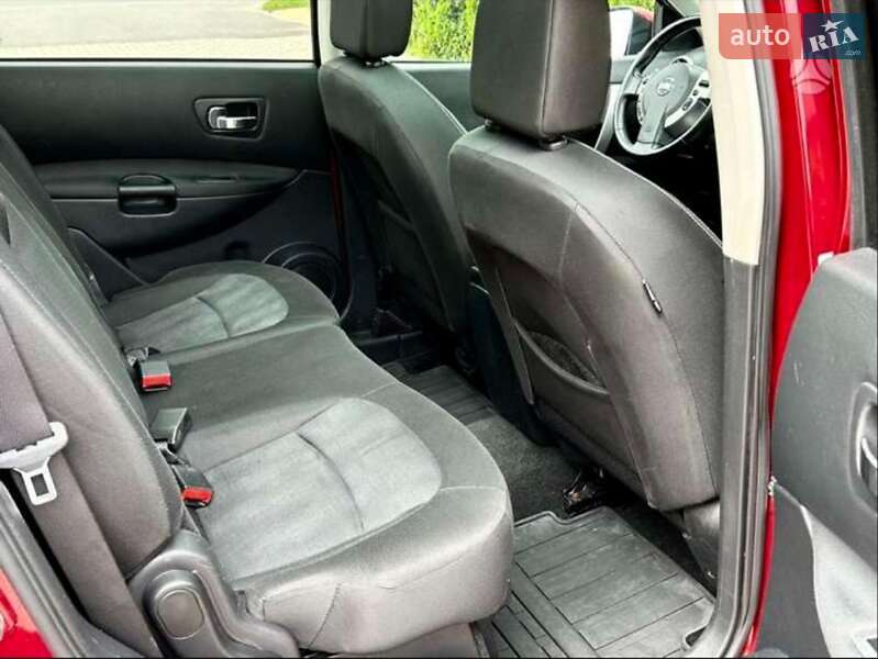 Внедорожник / Кроссовер Nissan Qashqai+2 2012 в Ровно