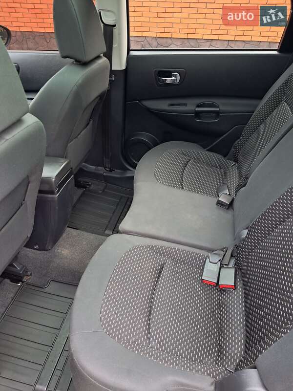 Внедорожник / Кроссовер Nissan Qashqai+2 2009 в Ковеле фото 30 Внедорожник / Кроссовер Nissan Qashqai+2 2009 в Ковеле