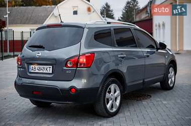 Внедорожник / Кроссовер Nissan Qashqai+2 2009 в 