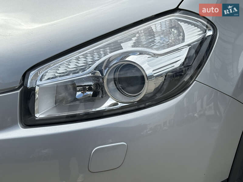 Позашляховик / Кросовер Nissan Qashqai+2 2012 в Рівному фото 17 Позашляховик / Кросовер Nissan Qashqai+2 2012 в Рівному