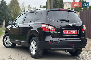 Внедорожник / Кроссовер Nissan Qashqai+2 2012 в 