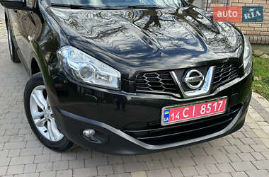 Внедорожник / Кроссовер Nissan Qashqai+2 2011 в 
