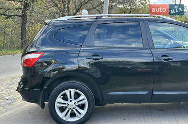 Внедорожник / Кроссовер Nissan Qashqai+2 2011 в 