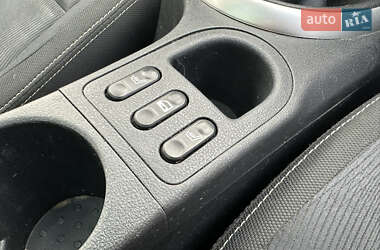 Внедорожник / Кроссовер Nissan Qashqai+2 2011 в 