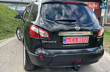 Внедорожник / Кроссовер Nissan Qashqai+2 2011 в 