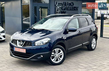 Позашляховик / Кросовер Nissan Qashqai+2 2011 в Рівному