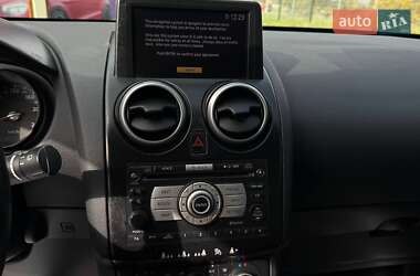 Внедорожник / Кроссовер Nissan Qashqai+2 2008 в 