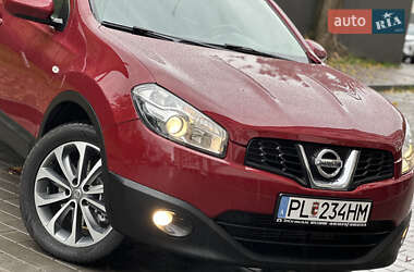 Внедорожник / Кроссовер Nissan Qashqai+2 2010 в 