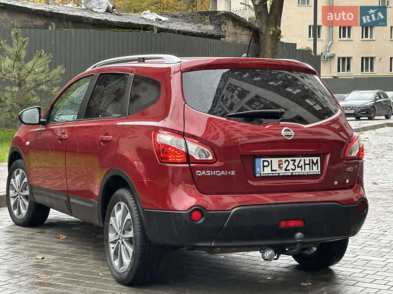 Внедорожник / Кроссовер Nissan Qashqai+2 2010 в Виннице