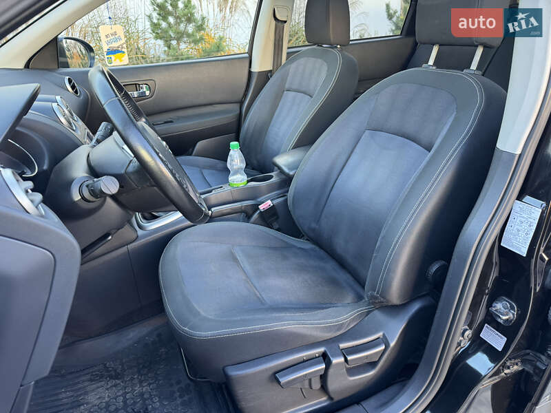 Внедорожник / Кроссовер Nissan Qashqai+2 2010 в Луцке