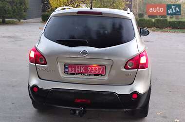 Внедорожник / Кроссовер Nissan Qashqai+2 2009 в 