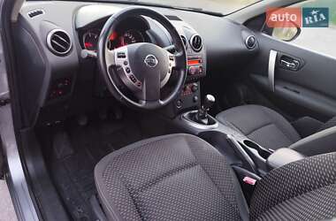 Внедорожник / Кроссовер Nissan Qashqai+2 2009 в 