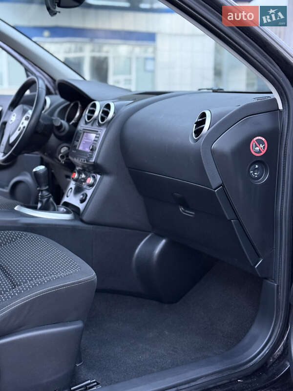 Позашляховик / Кросовер Nissan Qashqai+2 2009 в Самборі фото 41 Позашляховик / Кросовер Nissan Qashqai+2 2009 в Самборі