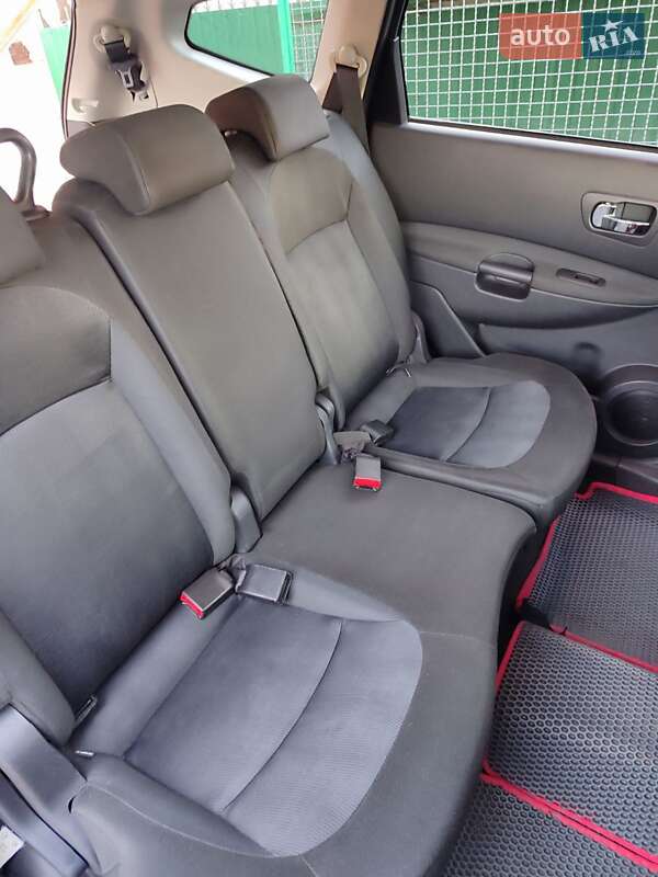 Внедорожник / Кроссовер Nissan Qashqai+2 2011 в Тернополе фото 12 Внедорожник / Кроссовер Nissan Qashqai+2 2011 в Тернополе