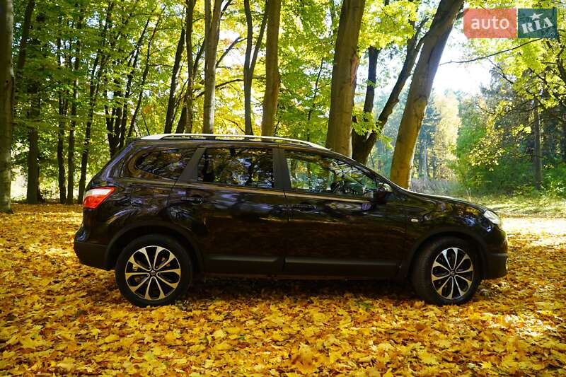 Внедорожник / Кроссовер Nissan Qashqai+2 2011 в Тернополе