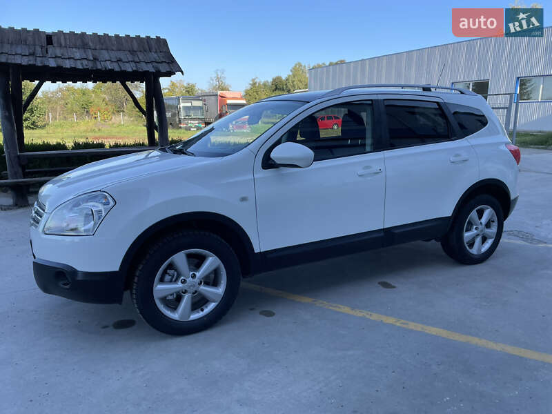 Внедорожник / Кроссовер Nissan Qashqai+2 2009 в Косове