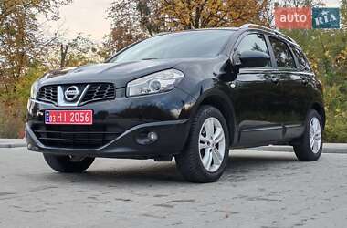 Внедорожник / Кроссовер Nissan Qashqai+2 2011 в 