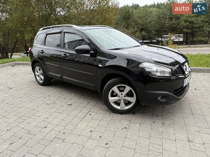 Позашляховик / Кросовер Nissan Qashqai+2 2010 в Новояворівську фото 6 Позашляховик / Кросовер Nissan Qashqai+2 2010 в Новояворівську