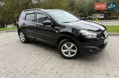 Внедорожник / Кроссовер Nissan Qashqai+2 2010 в 