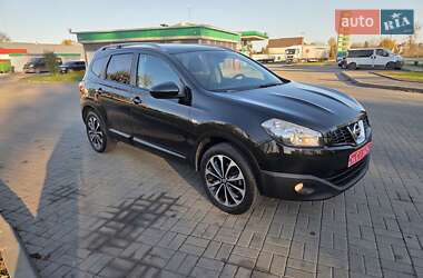 Внедорожник / Кроссовер Nissan Qashqai+2 2012 в 