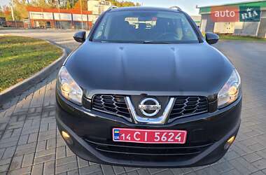 Внедорожник / Кроссовер Nissan Qashqai+2 2012 в 