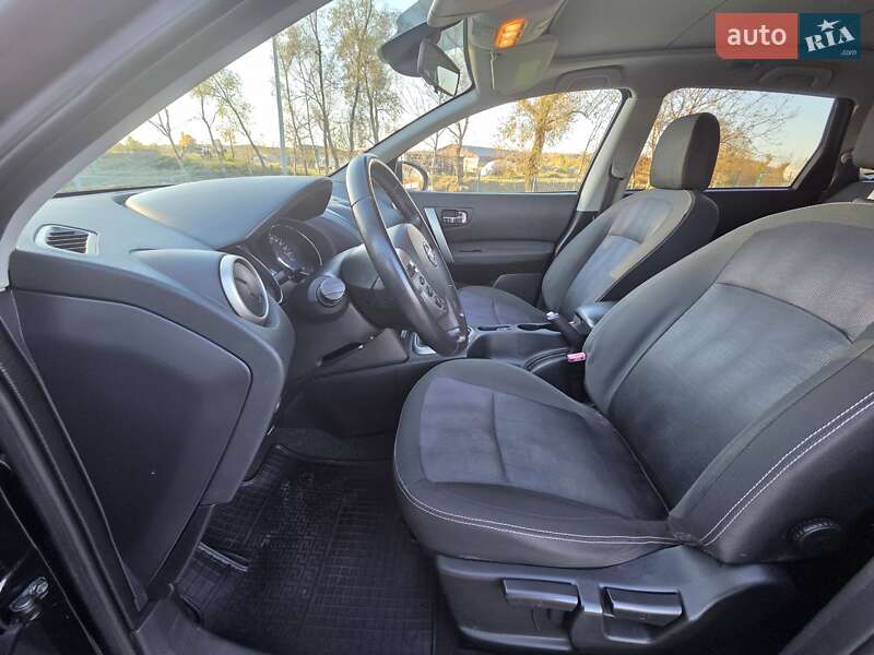 Внедорожник / Кроссовер Nissan Qashqai+2 2012 в Калуше фото 14 Внедорожник / Кроссовер Nissan Qashqai+2 2012 в Калуше