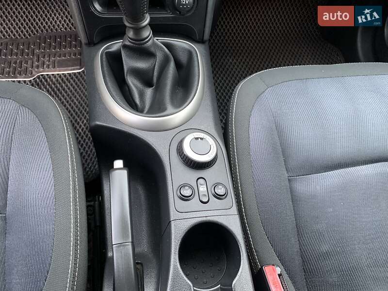 Внедорожник / Кроссовер Nissan Qashqai+2 2010 в Одессе фото 26 Внедорожник / Кроссовер Nissan Qashqai+2 2010 в Одессе